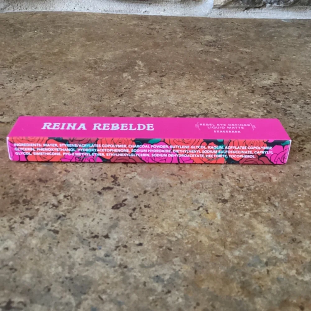 Reina Rebelde Rebel Eye Definer‎ Liquid Matte Eyeliner Black Exagerada NIB